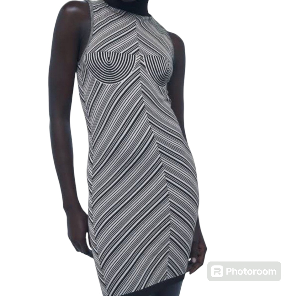 Zara Jacquard women fashion shoulderless with turtleneck midi Dress size Xs-S